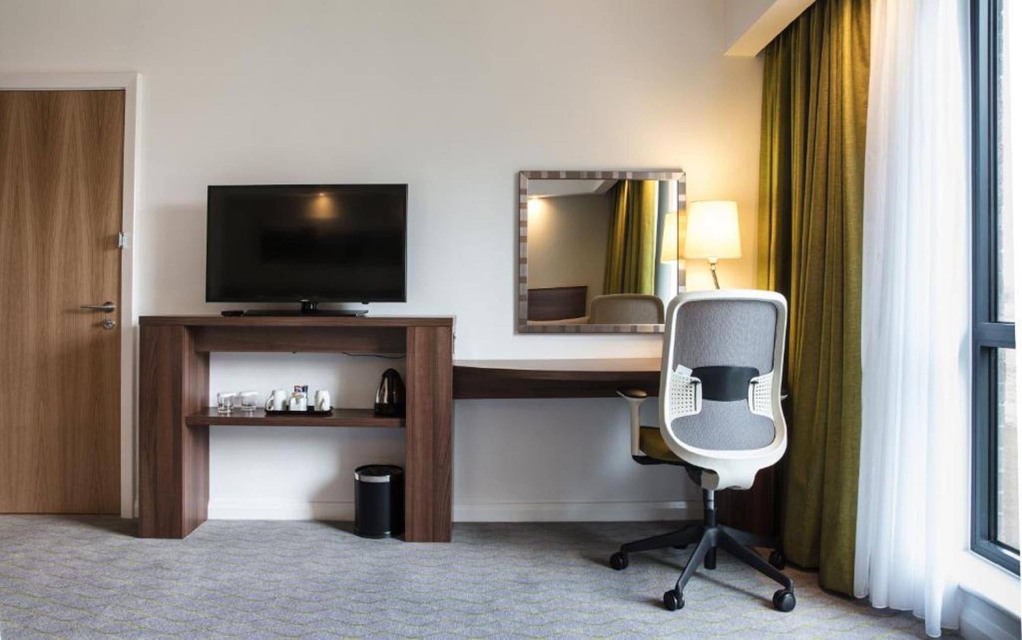 Отель Hampton By Hilton Exeter Airport Woodbury Экстерьер фото