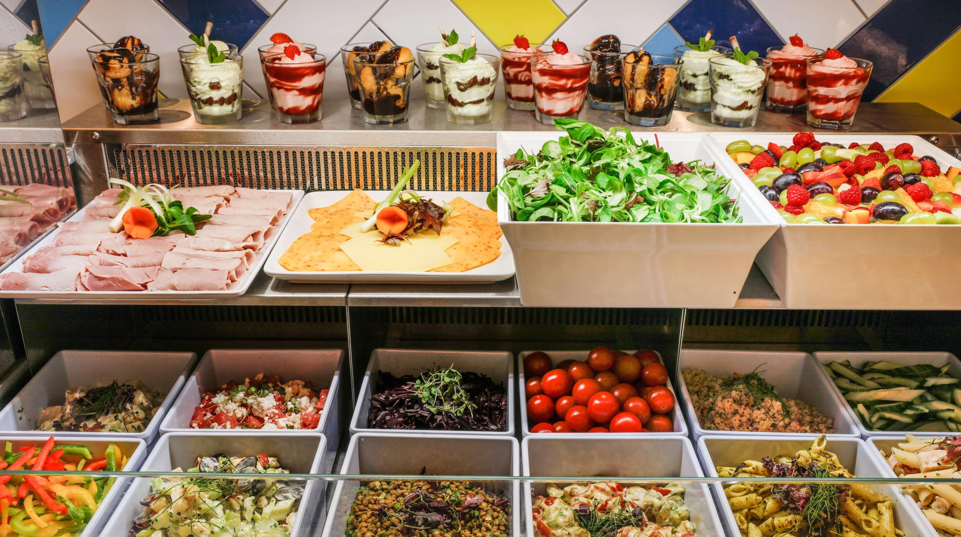 Отель Hampton By Hilton Exeter Airport Woodbury Экстерьер фото